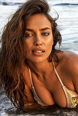 Irina Shayk In Bikini
