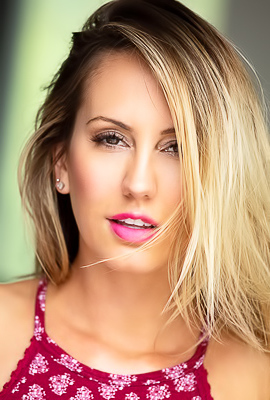 Sexy Model Brett Rossi